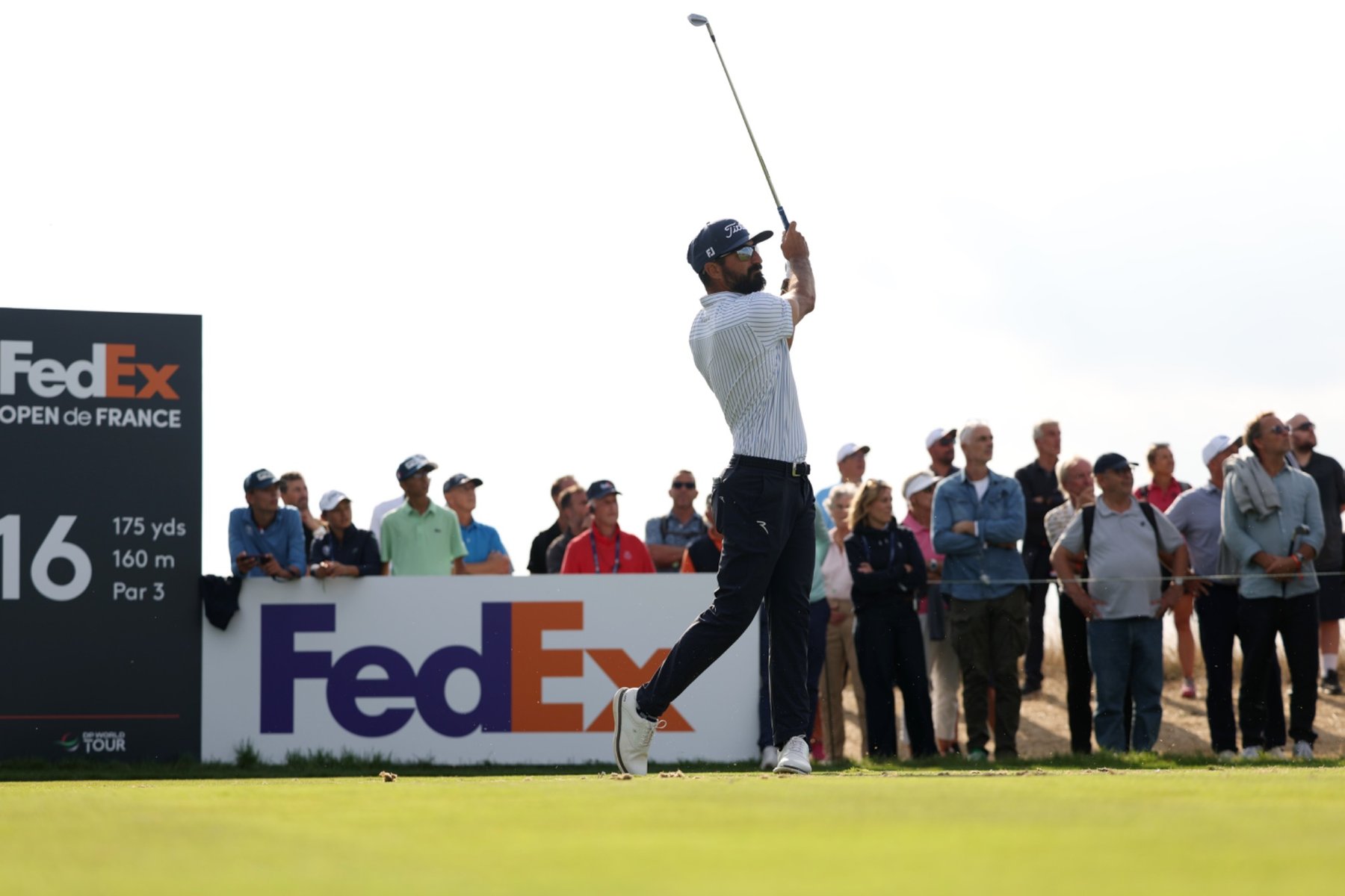 Tee Shot at the 16th